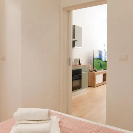 Apartamento U Zone Bolonia