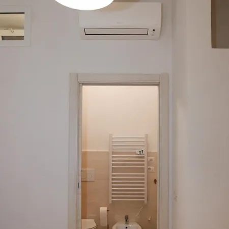 U Zone Apartment *