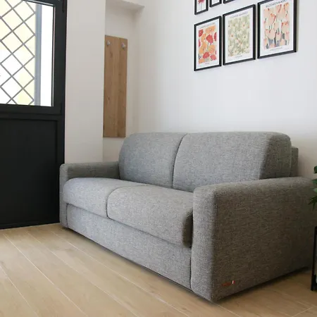 U Zone * بولونيا